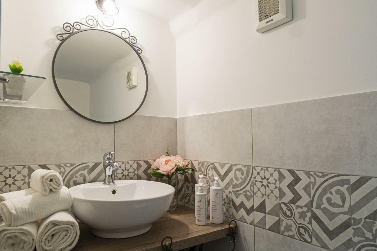 Appartamento Casa Rosa Al Molo By Wonderful Italy